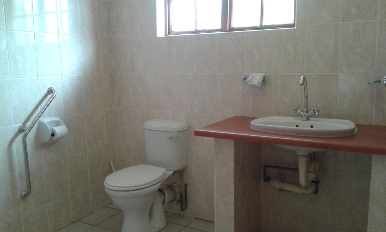 Larissa Hotel Маун Екстериор снимка